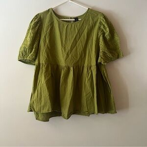 SHEIN Green Eyelet Sleeve Women's Top